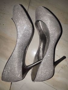 Charles & Keith Glitter Heels 👠