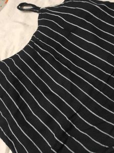 Chic Black &amp; White Striped Cami Top