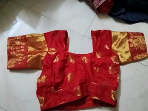 Beautiful Red &amp; Gold Saree