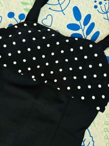 Chic Black &amp; White Polka Dot Dress🖤