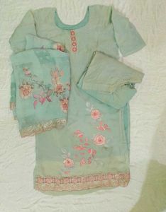 Elegant Salwar suit with dupatta