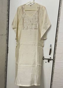 Elegant Cream Kurta Set with Sequins