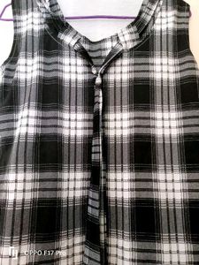 Stylish Plaid Sleeveless Top✨💫💗