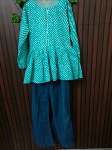 Stylish Teal &amp; White Kurta Set with pant