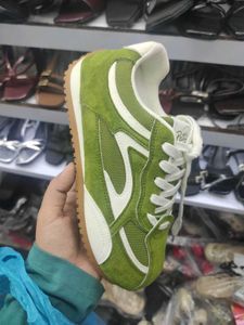 Green Casual Lace-Up Sneakers🎀