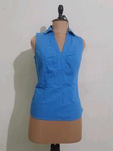 Sleeveless Blue Collared Top
