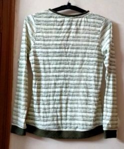 M Size Stretchable Top