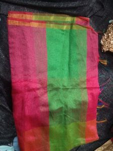 Elegant Cream Dupatta with Golden Stripes