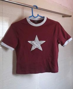 Maroon Star Top 🌟❤️