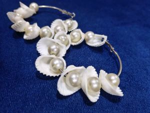 Seashell Pearl Hoop Earrings with free gift 🎁