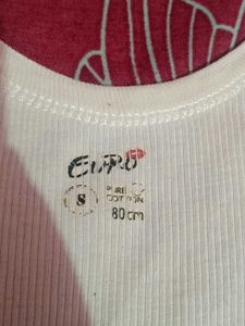 Comfortable White men's baniyan