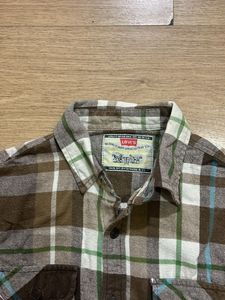 Levi's Brown Plaid Flannel Shirt