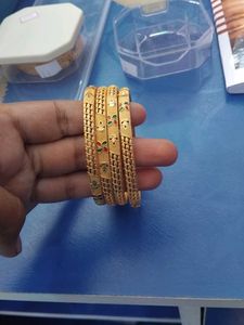 Set of 4 Gold Plated Bangles