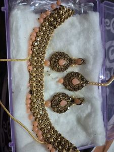 Exquisite Kundan Necklace Set