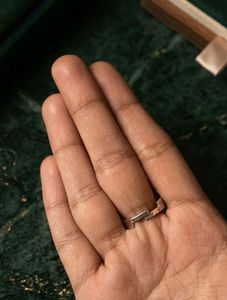 Stunning Crystal Flower Ring