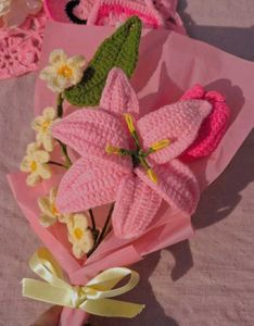 Crocheted Flower Bouquet