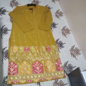 Embroidered Mustard Yellow Kurta set