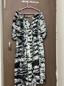 Black &amp; White Print Dress for L size