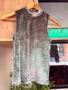 Velvet Mock Neck Sleeveless Top