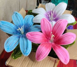 Blue Pipecleaner Flower🩵