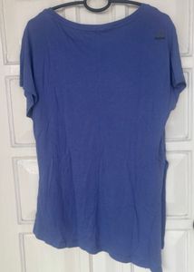 Reebok light purple T-Shirt with Silver Grid Print