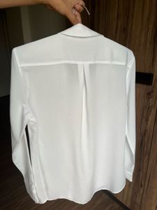 Uniqlo White Button-Up Shirt