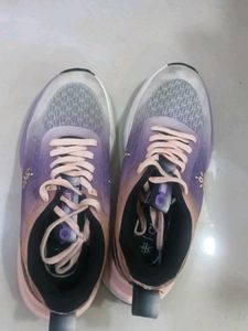 Stylish Gradient Purple Running Sneakers