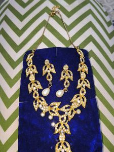 Necklace set