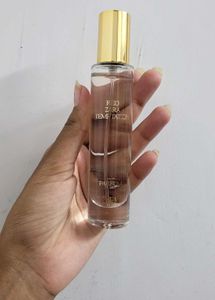 zara red temptation