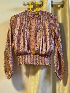women's top