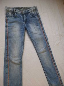 Stylish Acid Wash Jeans