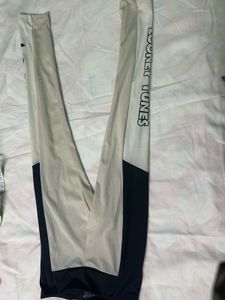 ZARA Looney Tunes Activewear