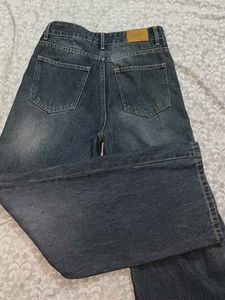 VINTAGE!! Wide Leg with Baggy Fit Jeans