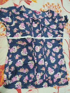 Clearance Sale💥 DJ&amp;C Floral Polka Dot Top.