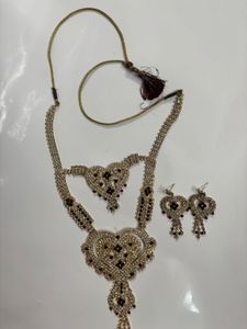 Sparkling Heart Necklace &amp; Earrings Set