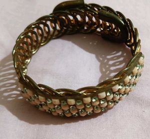 Enamel Flower Design Bangle Bracelet 2
