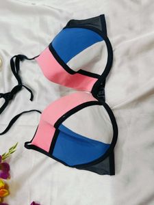 🇳🇿💫🎀 Hunkmoller Colorblock Bikini Top