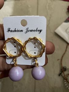 Earings