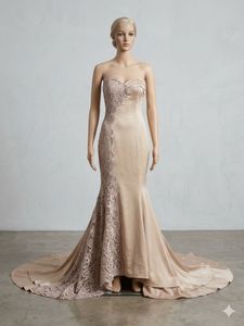 Elegant Lace Detail Bridal Gown