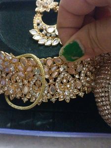 Elegant Indian Jewelry Set