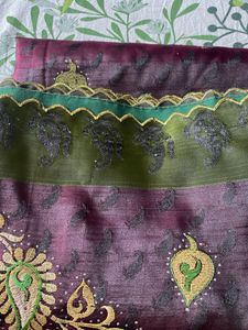 Beautiful Silk Saree with Paisley Motifs