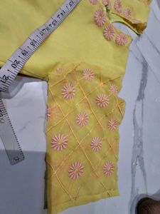 Yellow one pc with Pink Dupatta 2pc