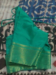 Mysore silk crepe saree with blouse