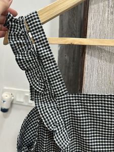 Cute Gingham Ruffle Jumpsuit