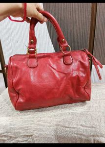 Chic Red Leather Handbag with Tassel