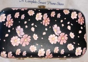 black florel clutch