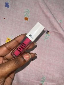 Blur &amp; Dawn  Lipstick and gloss