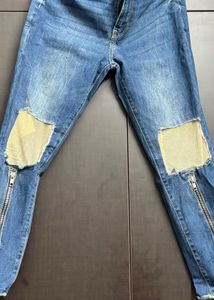 Distressed Blue Denim Jeans with Zipper Cuffs