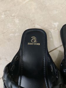 Black Sandal Flats