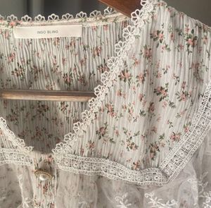 Floral Lace Blouse